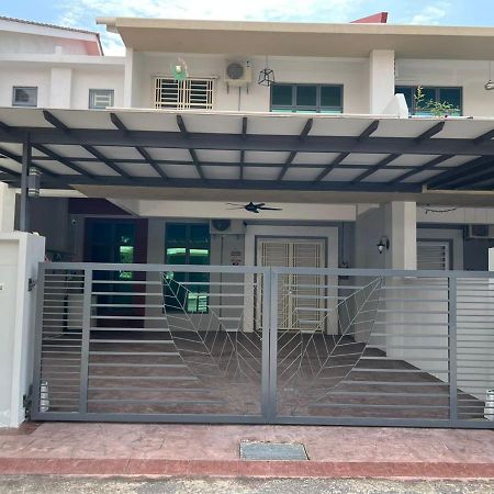 El Homestay Melaka Eksteriør bilde